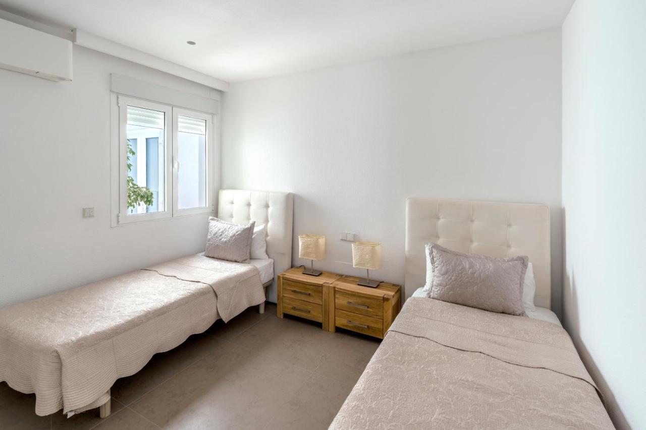 Maryvilla Inspiracion Y Vacaciones - Bungalows Калпе Екстериор снимка